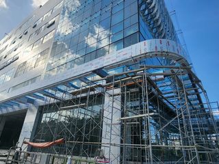 PEZA Office Space for Lease – 4,000 sqm in Macapagal Avenue, Pasay City