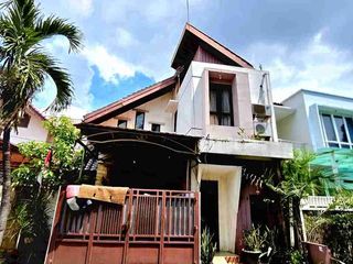 Rumah  murah 2 lantai 144m² di Cempaka Putih Tengah