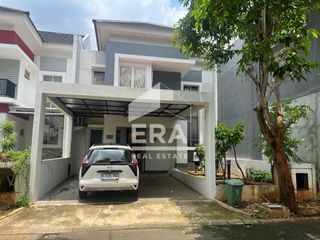 Dijual Rumah 2 Lantai Semi Furnished di Grand Taruma Karawang