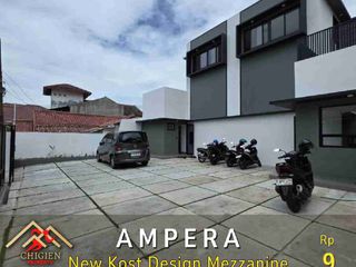 DIJUAL KOST BARU DISEGN MEZZANINE TIPE LOFT DI AMPERA JAKARTA SELATAN