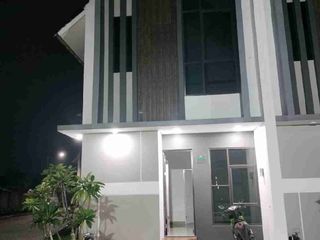 Rumah 2 Lantai Siap Huni Free Surat² dan Free PPN
