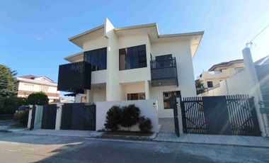 MODERN HOUSE IN CAVITE NEAR VERMOSA MALLS