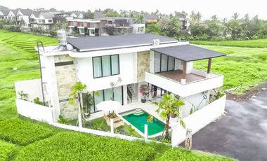 A villa next to Mengening Beach in the Cemagi Badung area