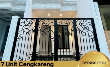 Dijual Rumah 2 Lantai Gaya American classic di Cengkareng