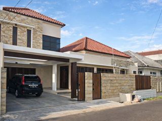 TERMURAH!! Dijual RUMAH BARU luas 480 m 2 Lantai di Komplek PERTAMINA RAWAMANGUN – Akses Mudah DA02