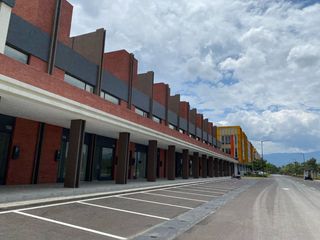 Ruko 3 Lantai di Summarecon Bandung