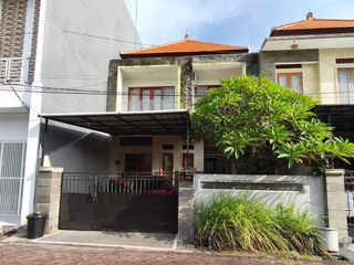 Rumah Modern Minimalis di Lingkungan Perumahan yg tenang namun sangat strategis