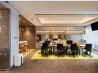 Dijual 271 m2 District8 –Fully Furnished BAGUS