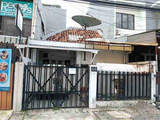 Jual Tanah dan Bangunan Di Jalan Taman Sari X, Jakarta Barat