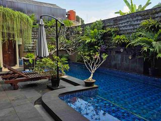 Dijual Murah Rumah Luas Ada Kolam Renang di Bintaro Jaya Sektor 3