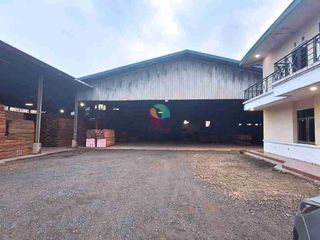 Dijual tanah dan bangunan ex gudang luas dan bagus di jl raya narogong, bekasi