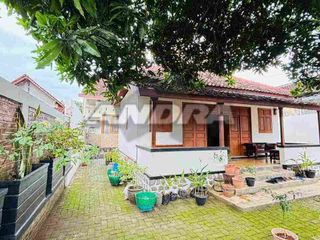 Rumah solo paulan colomadu limasan joglo dekat UMS adi sucipto