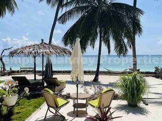 EXCLUSIVE BEACHFRONT RESORT