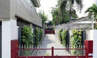 851 sqm Estate Lot, 5th Street, New Manila, Quezon City