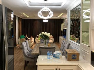 Apartement Pantai Mutiara Regatta Luas 163M 3Br,Full Furnish,View Laut,Lantai Sedang