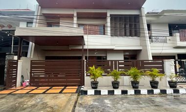 Rumah Mewah Furnish Dharmahusada Permai Dekat Galaxy mall , Pakuwon , Kertajaya