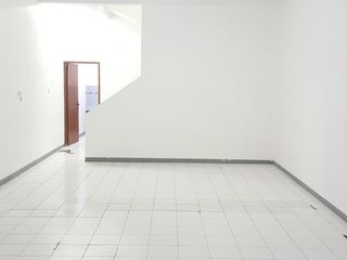 Ruko Baru 2 Lantai Siap Pakai di Taman Holis Indah 2