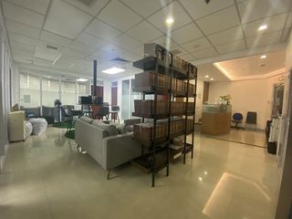 139 CORPORATE CENTER COMMERCIAL OFFICE SPACE FOR SALE