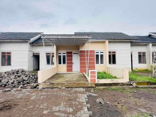 DIJUAL RUMAH MURAH DIMONCONGLOE DEKAT BTP DAN ANTANG