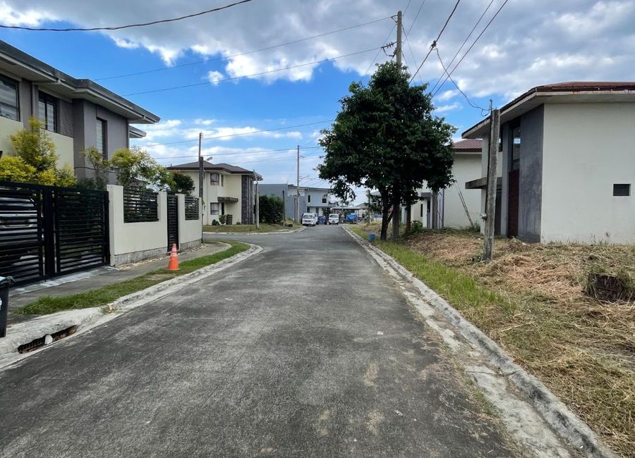 Amazon Street, Avida Woodhill Settings, Canlubang, Calamba, Laguna image 2