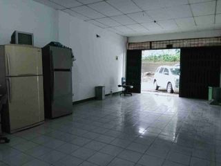 Dijual Cepat Ruko full Renoved Rapih Siap Pakai