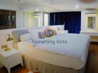 1 Unit Apartment Warhol