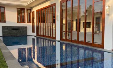dijual rumah kewah baru jadi fully furnished siap huni kemang jakarta seltan