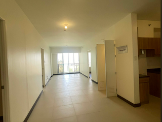 3BR Condo 98sqm  with Parking Alder Acacia DMCI Near BGC,Airport, MAkati