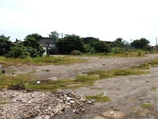 Lot ideal for Container Stockyard Parking accessible to Trucks For Sale at Malabon