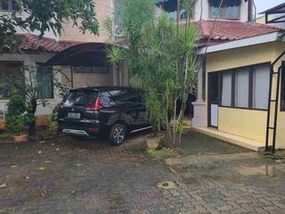Tanah & Bangunan Bintara Raya