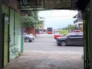 Dijual gudang strategis, di Cipayung ciputat, akses jl 2 mobil, bisa dilewati truk kontainer 40 feet 24 jam