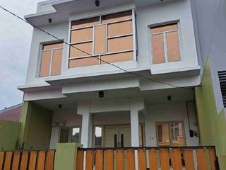 DISEWAKAN RUMAH CANTIK DAN MENARIK DAERAH PAAL DUA, HARGA SANGAT MURAH