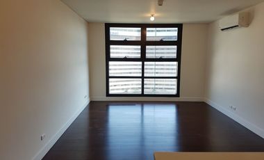 RUSH SALE 1 BEDROOM UNIT IN GARDEN TOWERS MAKATI