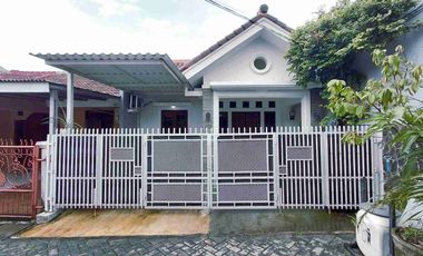 Rumah Strategis , Siap Huni full Furnished di Pinang Nerogtog Cipondoh Tangerang Kota