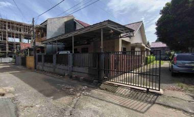 Dijual Rumah ,deket pintu Tol Limo