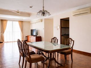 Apartemen 3BR Luas 180m2 Premium & Strategis di Pondok Indah