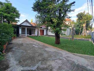 Jual Cepat Rumah Eksklusif dan Strategis Dengan Luas Tanah 947m² di Menteng Jakarta Pusat