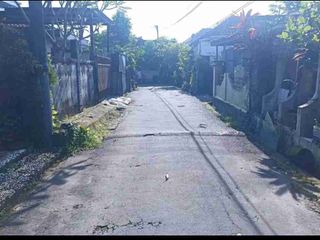 Jual Tanah + Bangunan Luas 225m² Zona Kuning Dekat Mall Living world area Strategis Denpasar Utara.1
