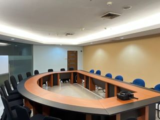 SEWA RUANG MEETING DI GRAHA PENA SURABAYA