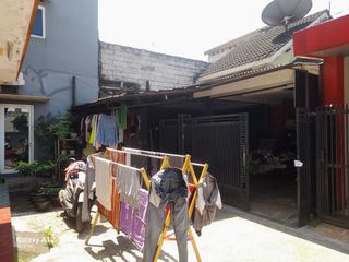 Rumah di Duta Parahiyangan Cibinong Bogor