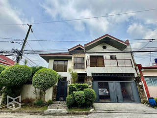 FOR SALE: 3-BR HOUSE and LOT at MERVILLE PARK SUBDIVISION