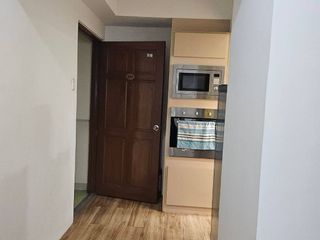 LIVE ABOVE ORTIGAS! 31ST FLOOR CORNER UNIT WITH BALCONY – GRAND EMERALD TOWER