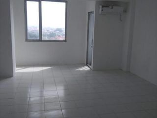 Apartement Emerald Tower Tipe Studio Kosongan Kawaluyaan Bandung Ref.05307