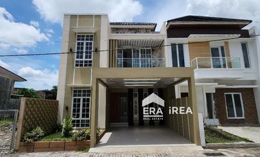 RUMAH DIJUAL DI COLOMADU DEKAT LUWES KARTASURA