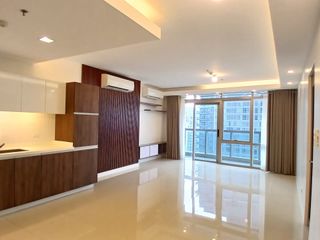 East Gallery Place: 2BR Flex For Rent, 96 sqm, Semi-Furnished, 1 parking, P130,000/mo.