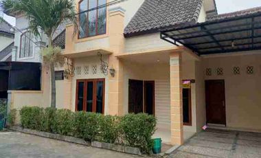 Dijual Rumah Gentan Pajang Solo