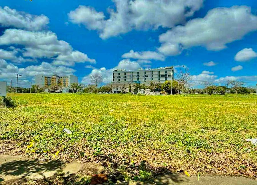 Laguna Boulevard, Don Jose, Santa Rosa, Laguna
