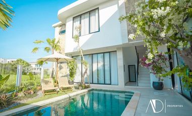 FREEHOLD | 2-BEDROOM VILLA WITH RICE FIELD VIEWS - CEMAGI