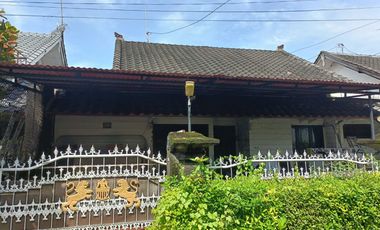 Rumah 3 kamar tidur di area Sesetan, Denpasar