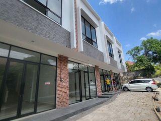 Ruko Komersial 2 Lantai di Jalan Umalas Dijual